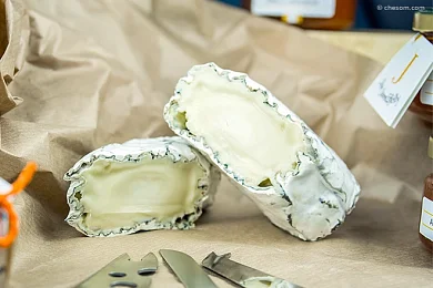 Сыр Мон Флер 50%