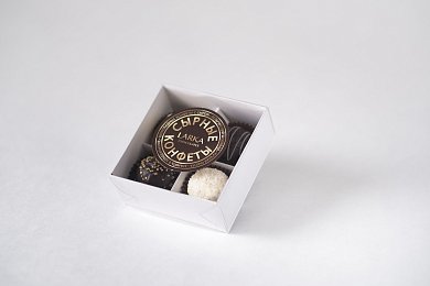 Ассорти из 4 сырных конфет "Larka Chocolates"