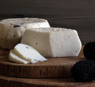 Сыр Тартуфетто Tartufetto (Качотта с трюфелем 40% )
