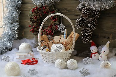 Праздничная корзина (большая)