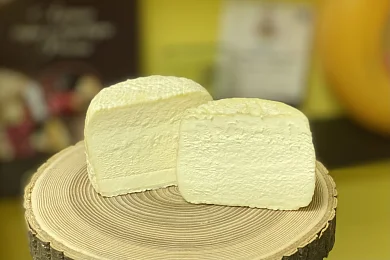 Сыр мягкий с белой плесенью Бочонок "De Louis fromage" 160г