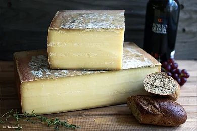 Сыр Золото Швейцарии 50% "Margot Fromages S.A"