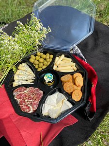 Сырная тарелка "Яркий Июль"